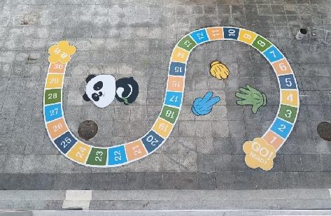  隆安地面游戏彩绘