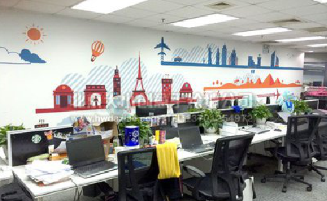  隆安教你设计办公室墙绘的方法。